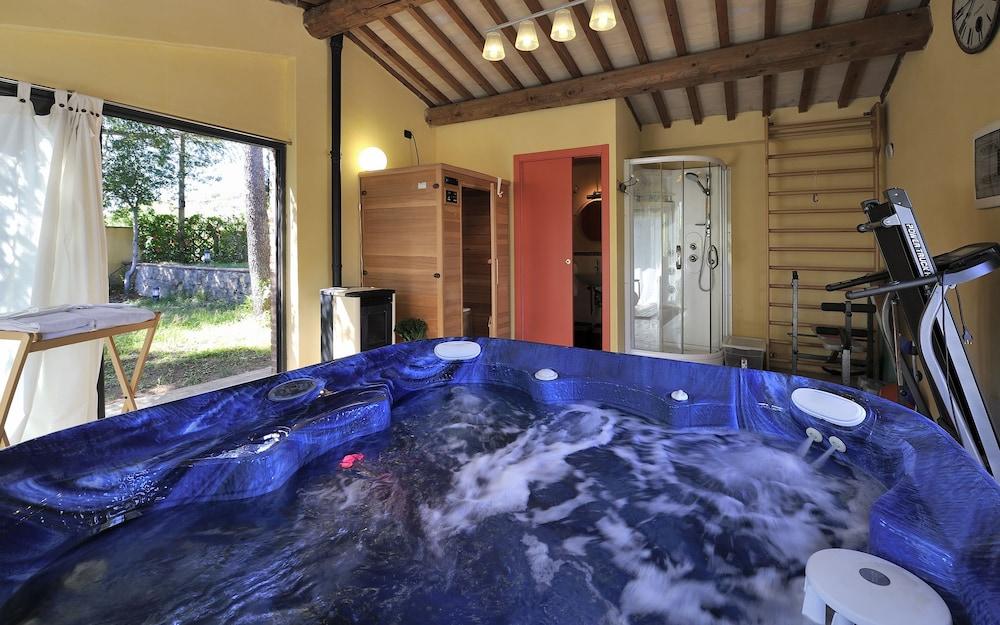 Un Petit Paradis Farm stay *