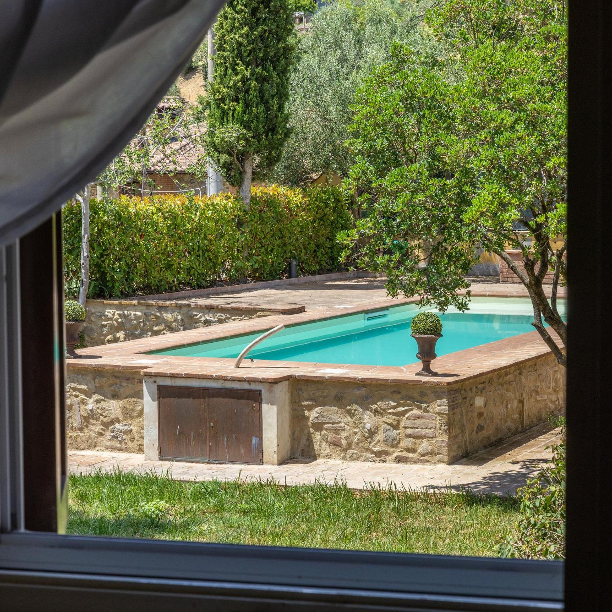 Un Petit Paradis Farm stay Castiglione Della Valle